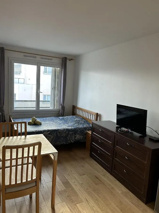 Apartamento Appartement Creteil Proche Metro Francia